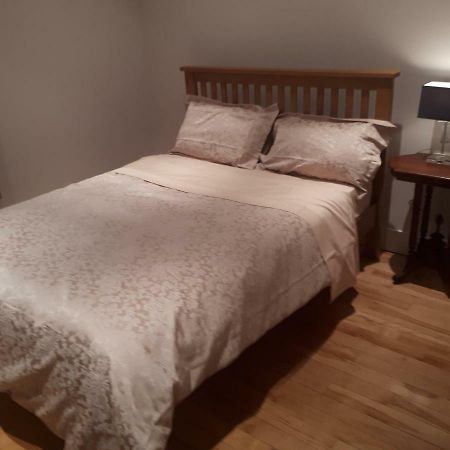 קילקני Luxurious Penthouse Apartment 1 , City Centre מראה חיצוני תמונה