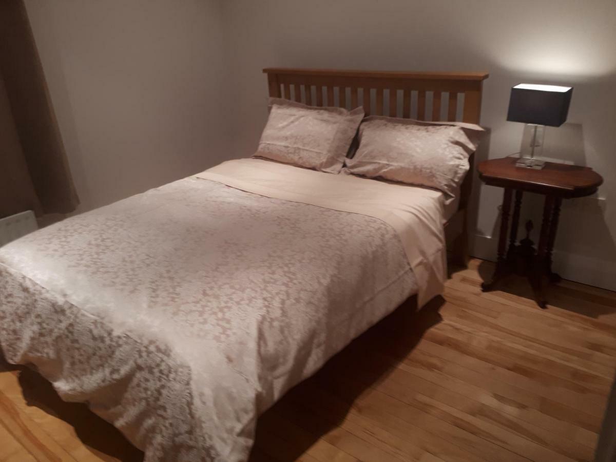 קילקני Luxurious Penthouse Apartment 1 , City Centre מראה חיצוני תמונה